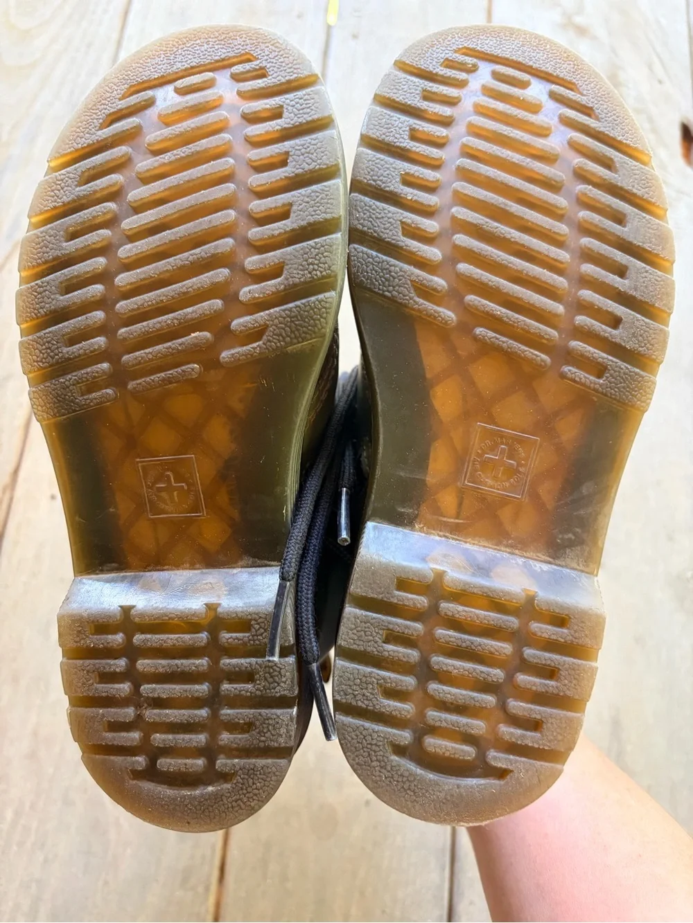 Junior Dr. Martens